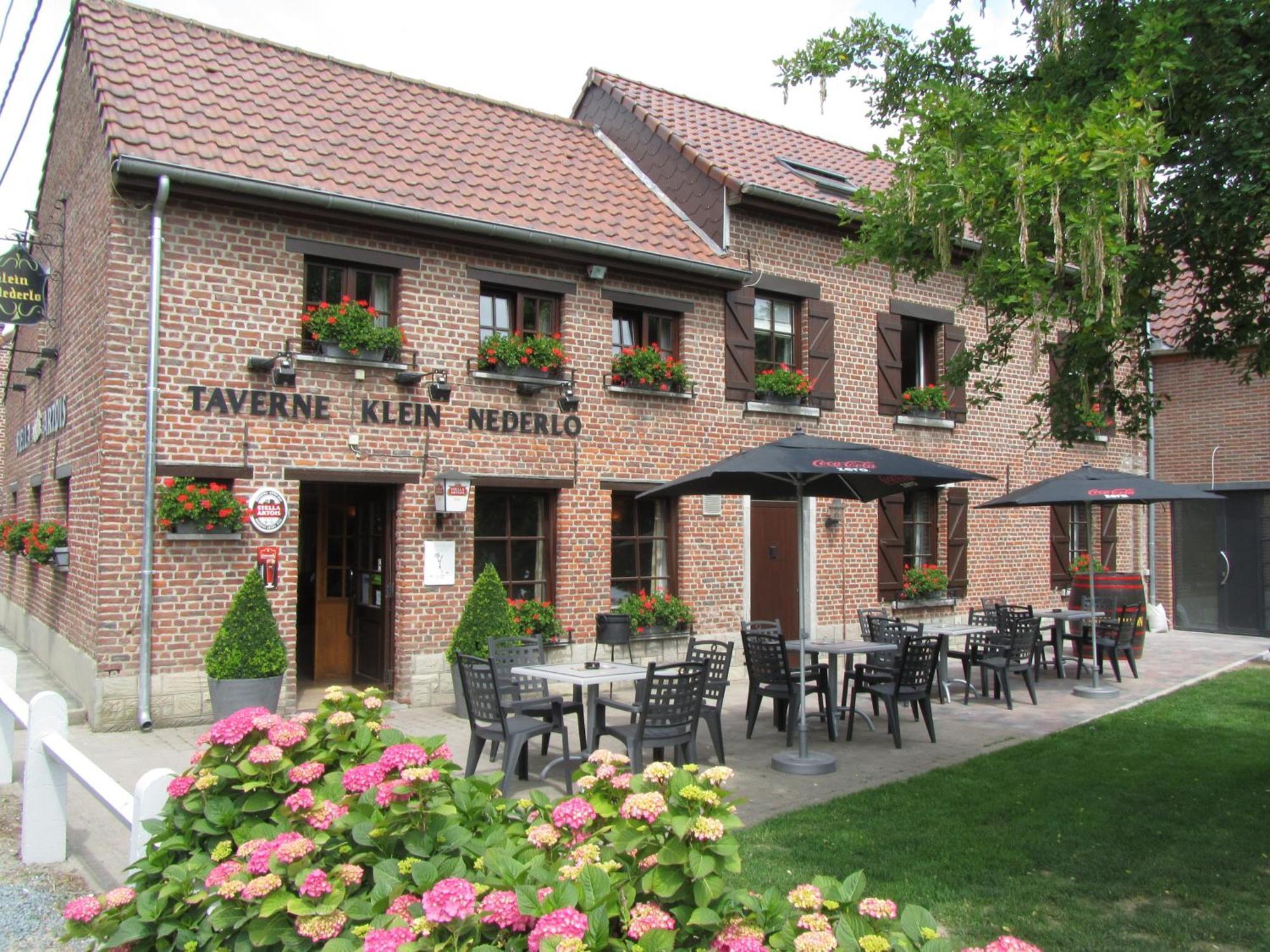 Hotel Klein Nederlo Vlezenbeek Extérieur photo