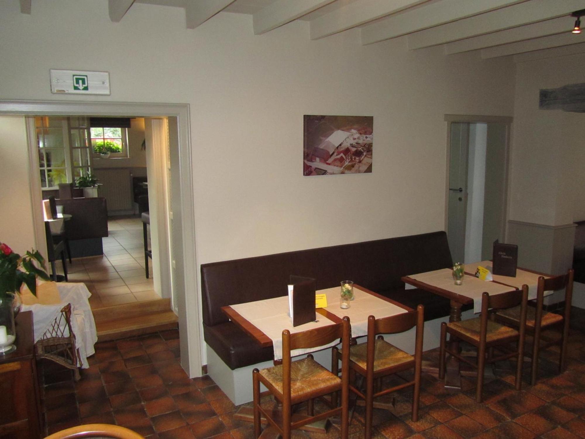 Hotel Klein Nederlo Vlezenbeek Extérieur photo